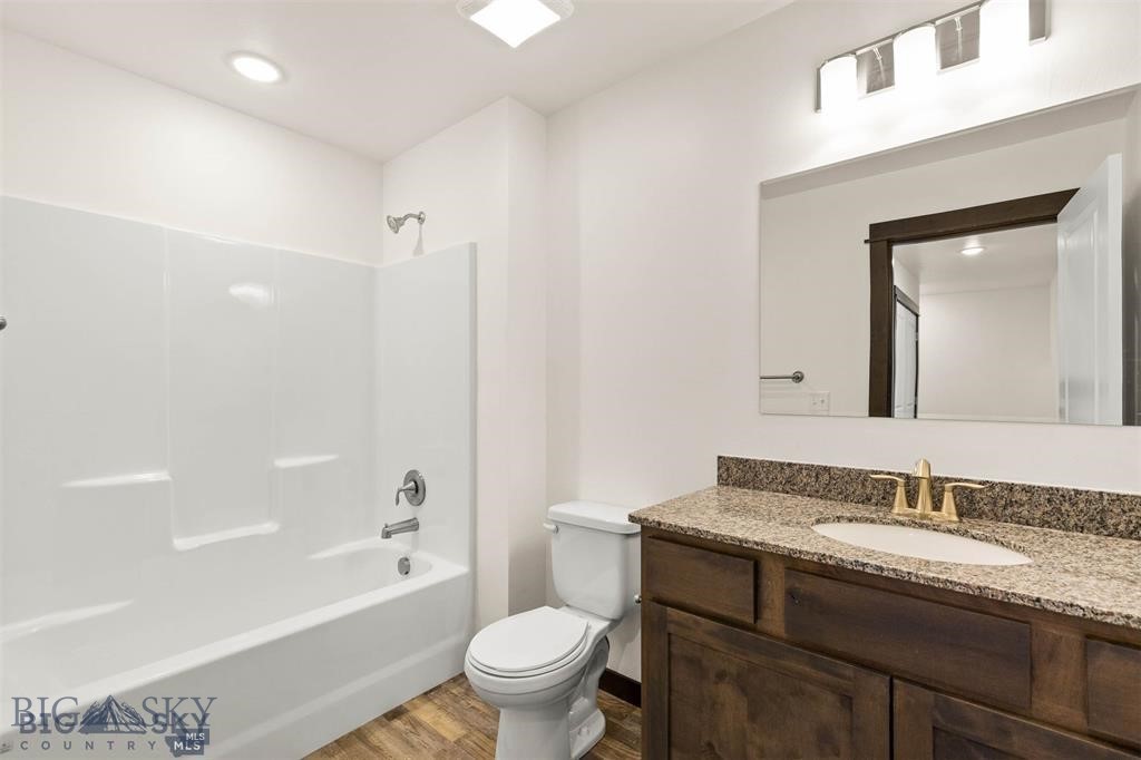 881 Rookery Lane