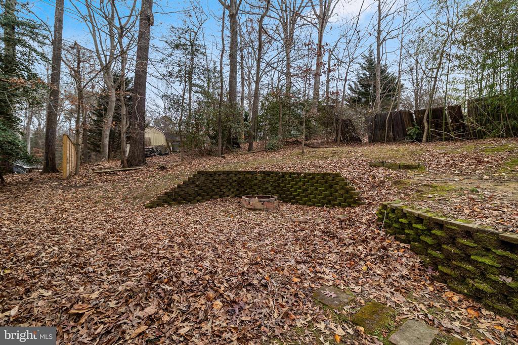 727 BALD EAGLE LANE