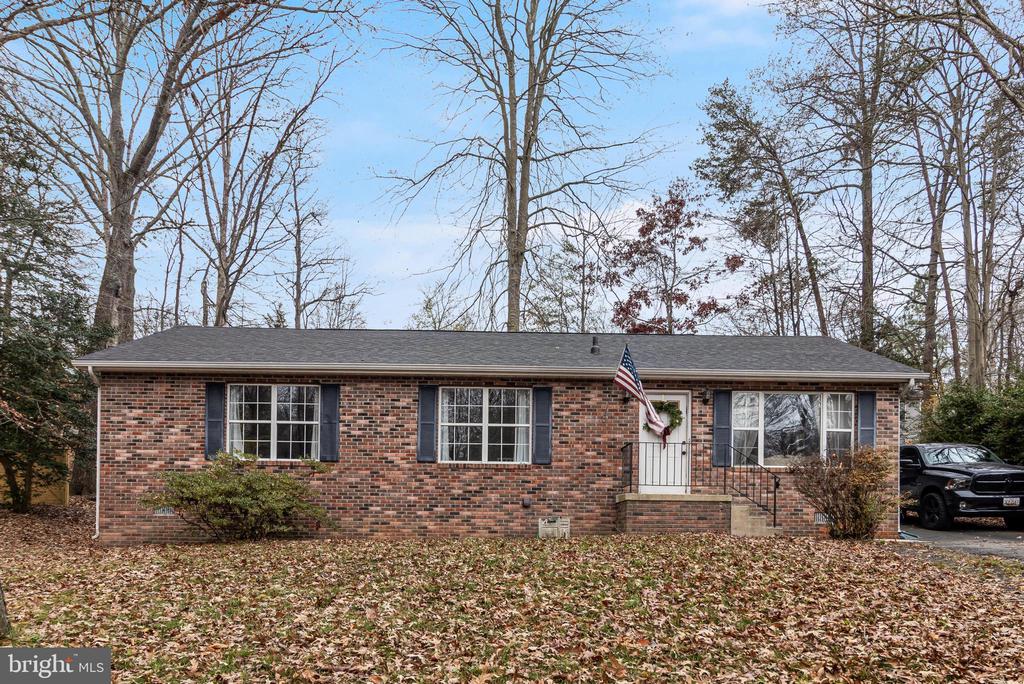 727 BALD EAGLE LANE