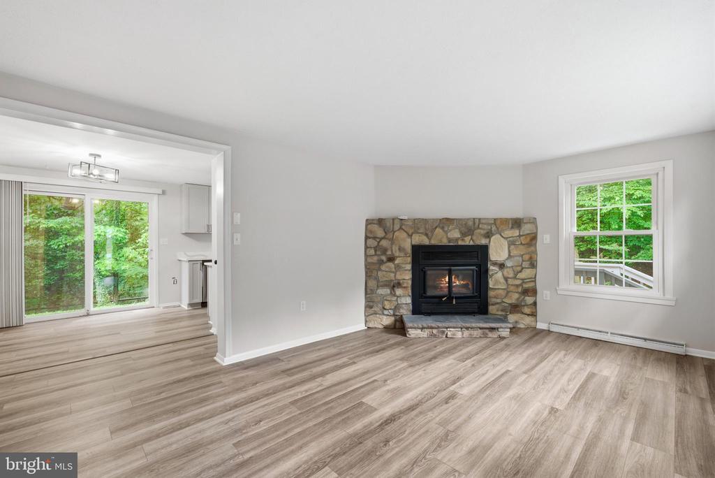 455 TUMBLEWEED TRAIL