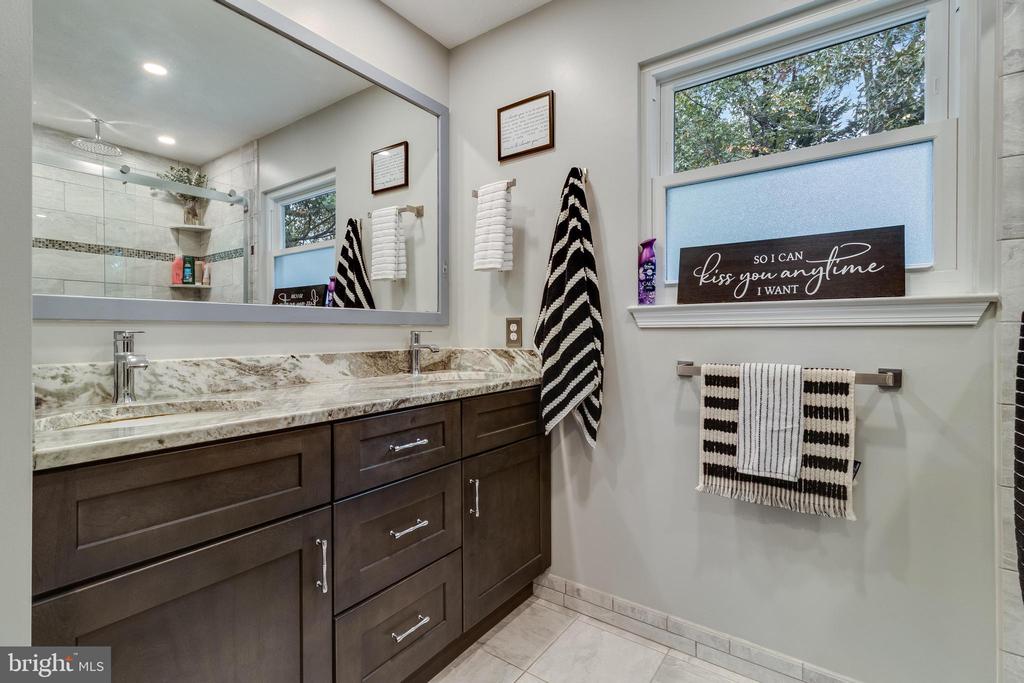 5610 PINFISH COURT