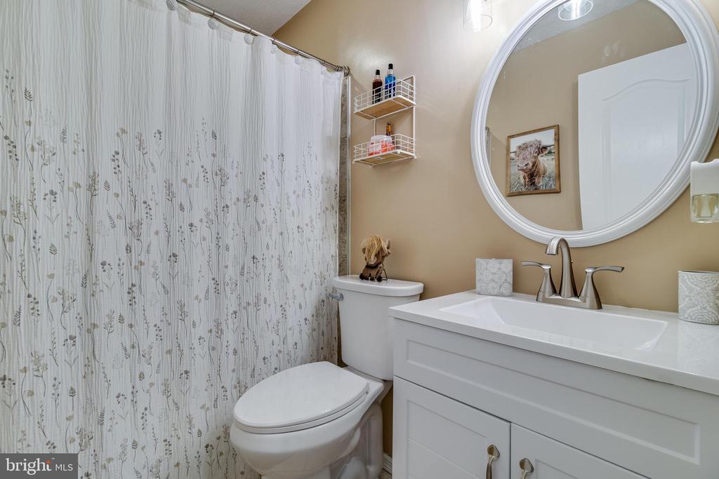 5610 PINFISH COURT