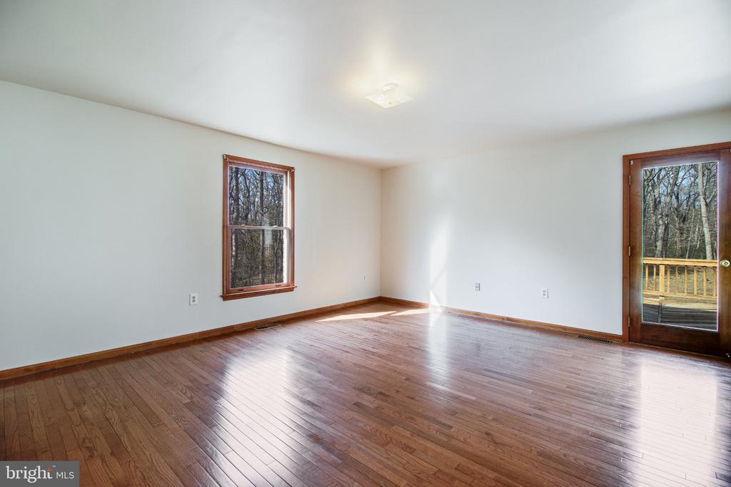 5620 SERENITY LANE