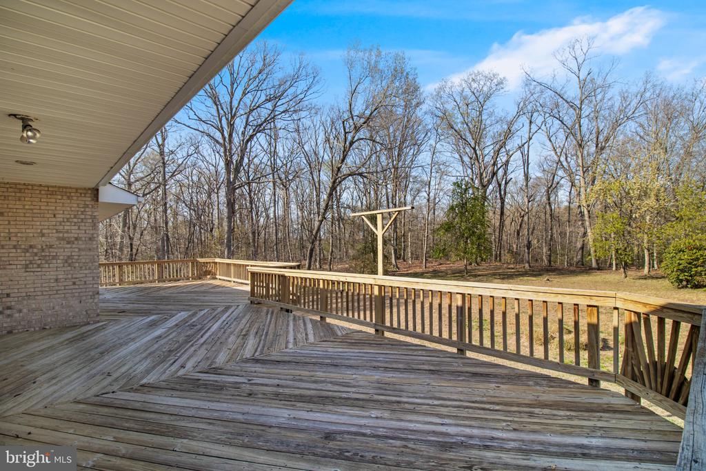 5620 SERENITY LANE