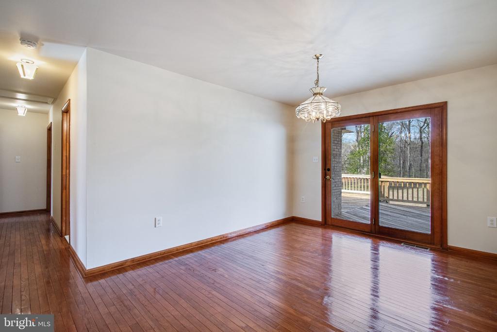 5620 SERENITY LANE