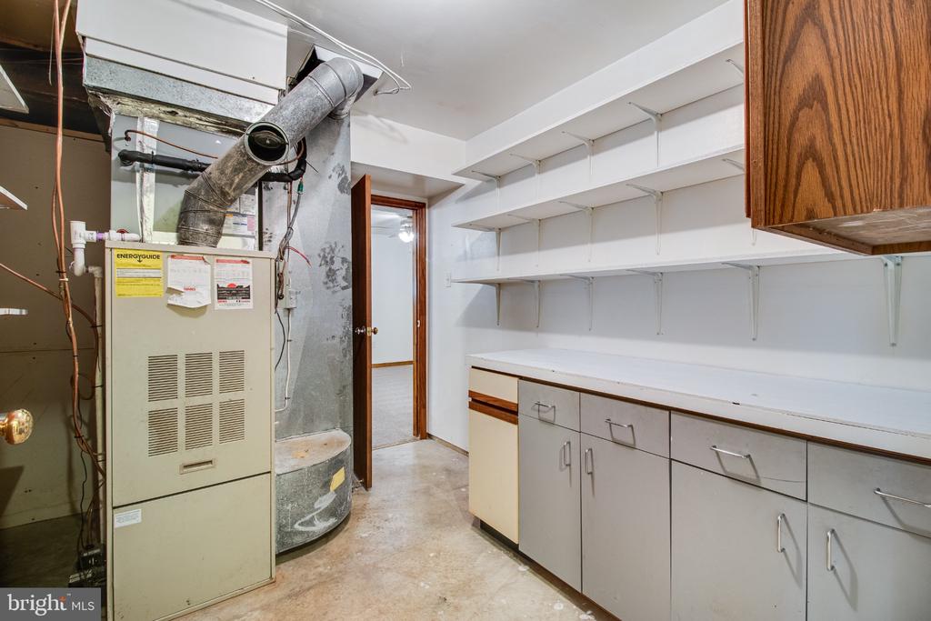 5620 SERENITY LANE