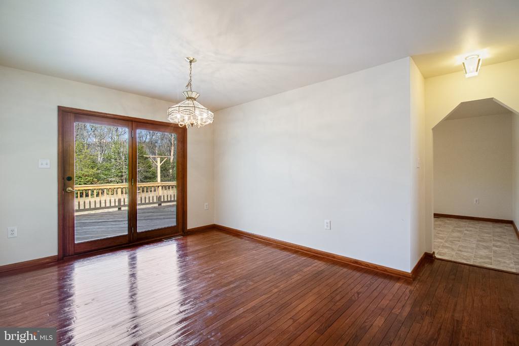 5620 SERENITY LANE
