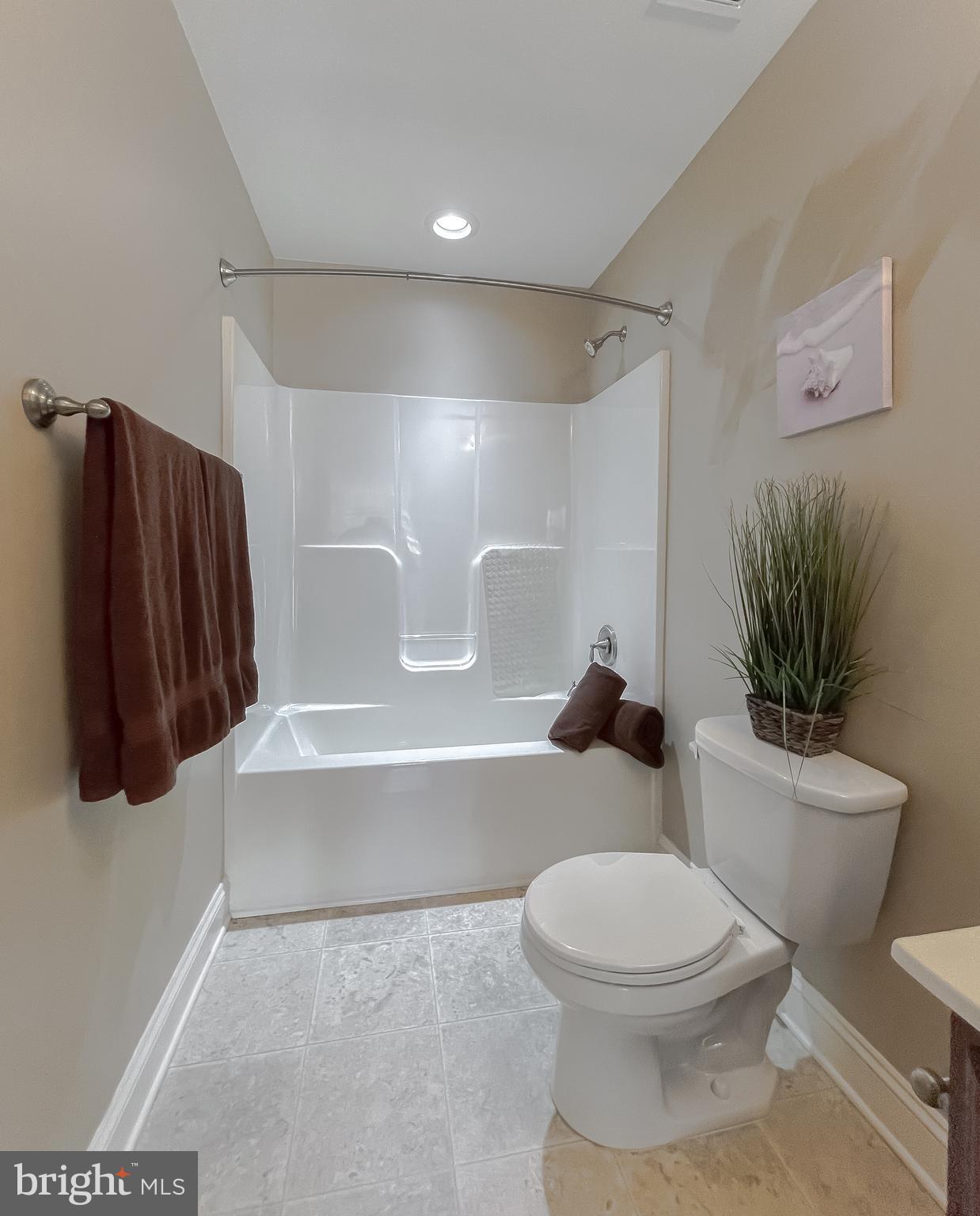 20815 ROSSLARE COURT