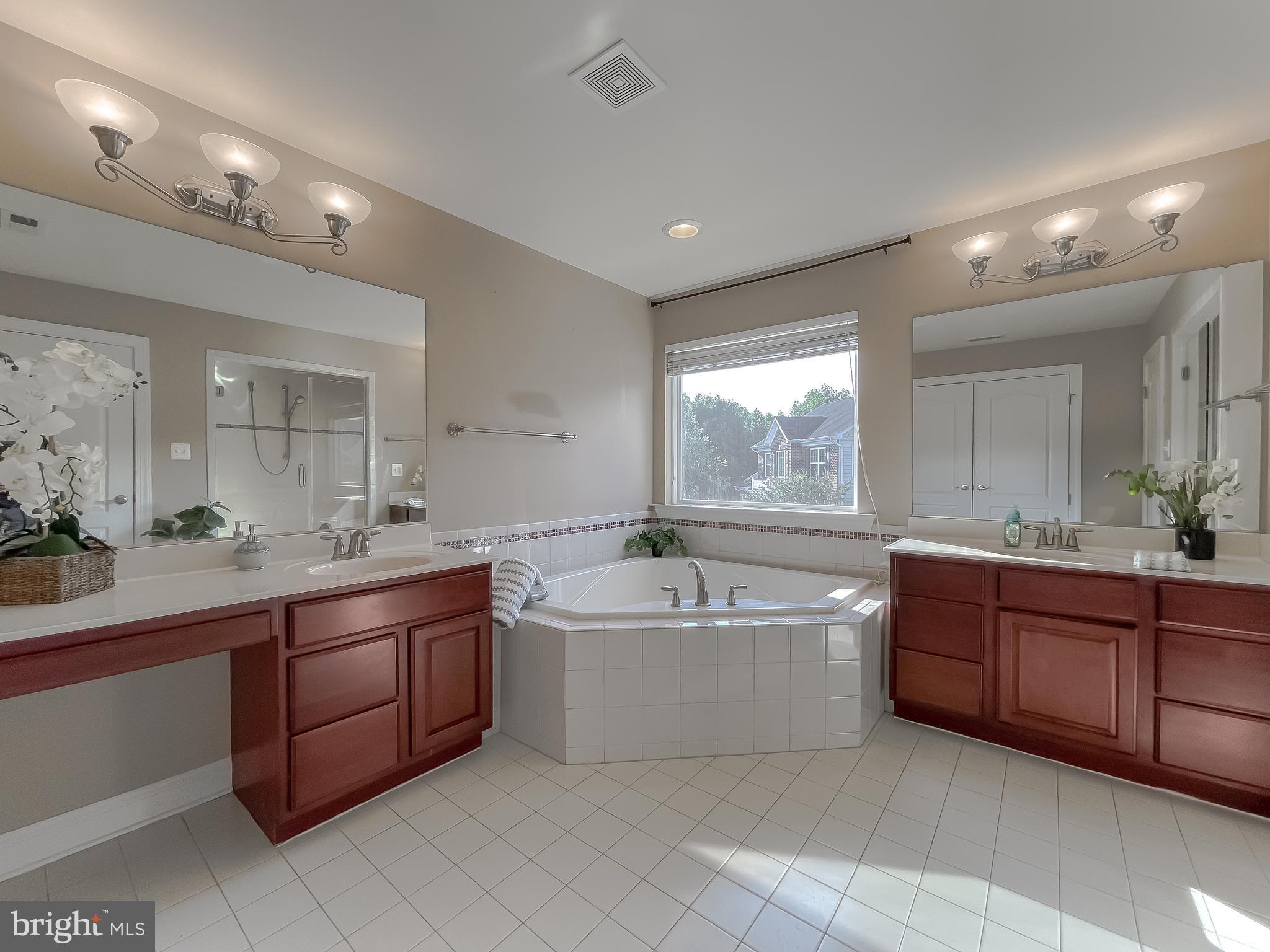 20815 ROSSLARE COURT