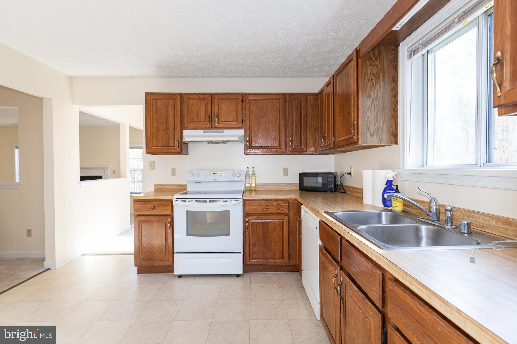 23300 White Elm COURT