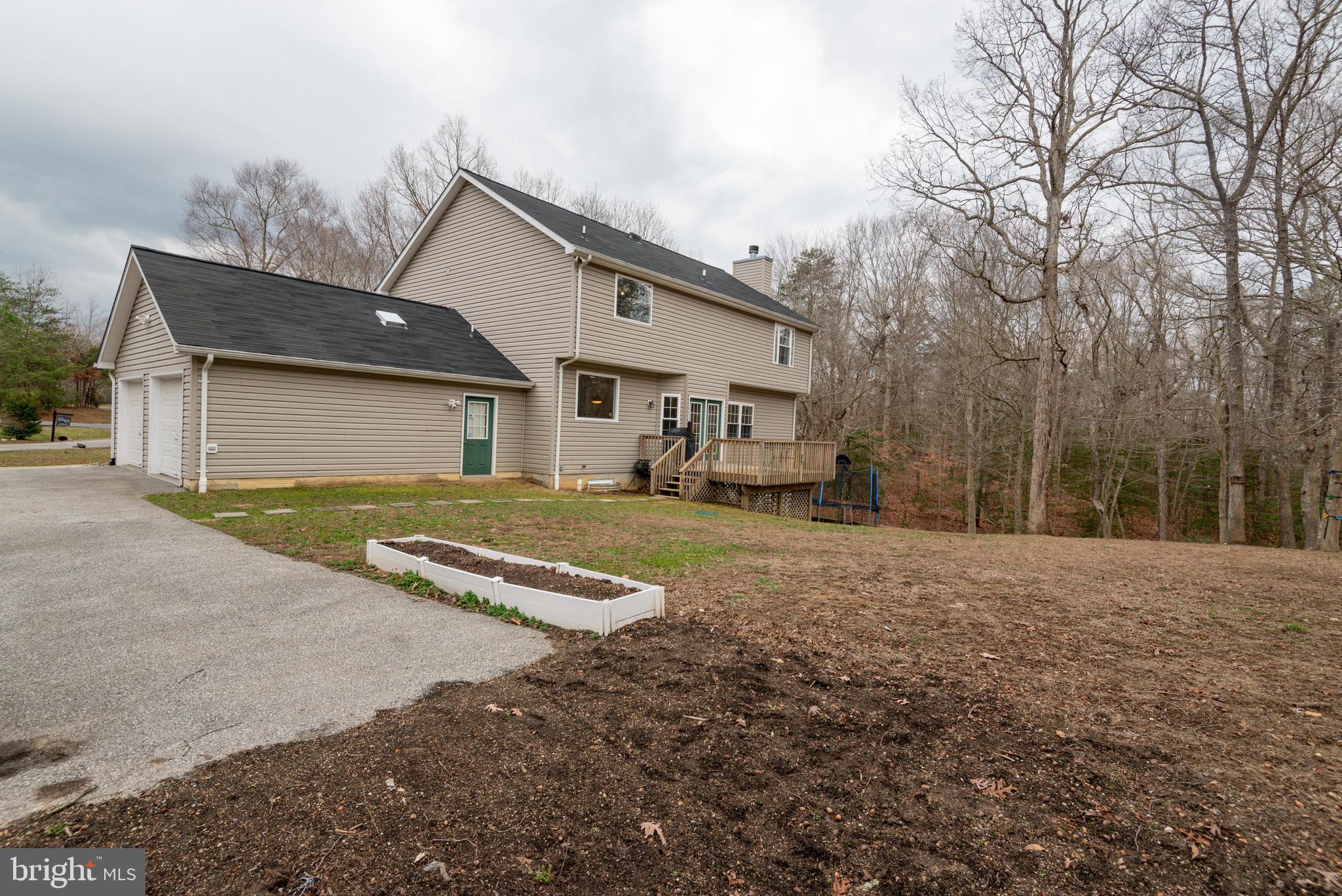 21136 Catnip WAY