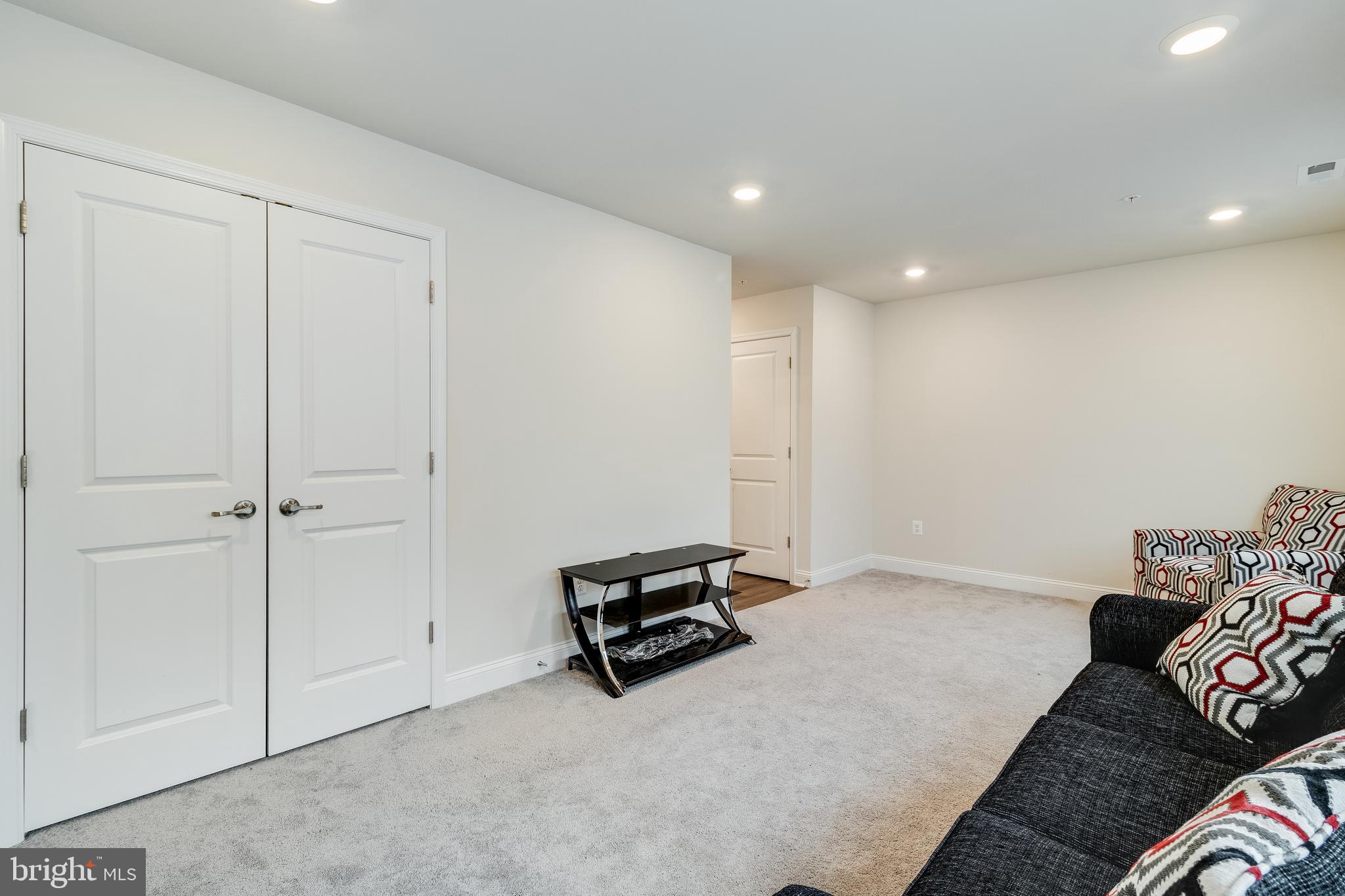 23789 Myrtle Glen Way