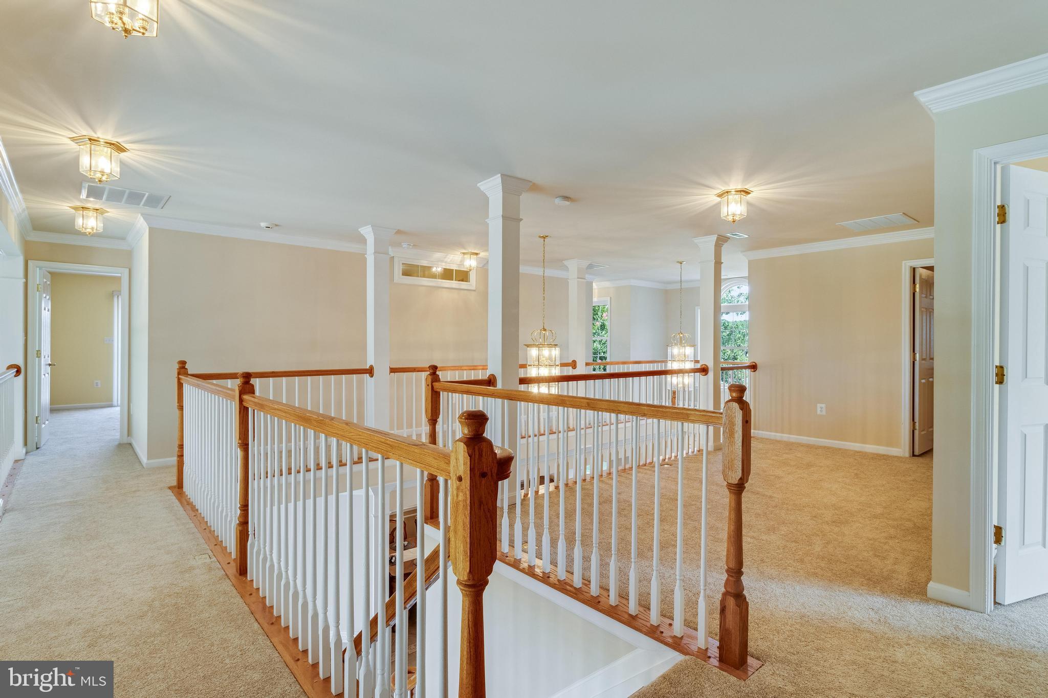 17587 Whitestone Dr