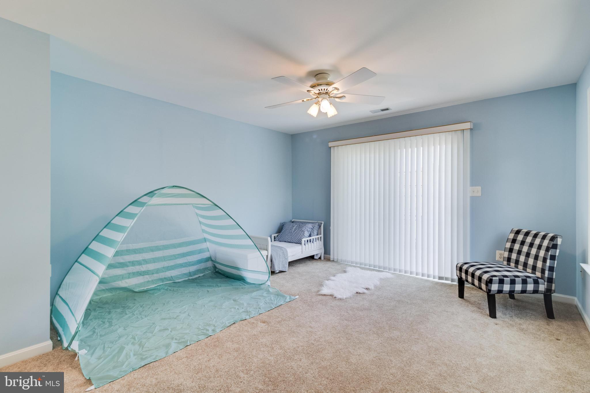 17587 Whitestone Dr