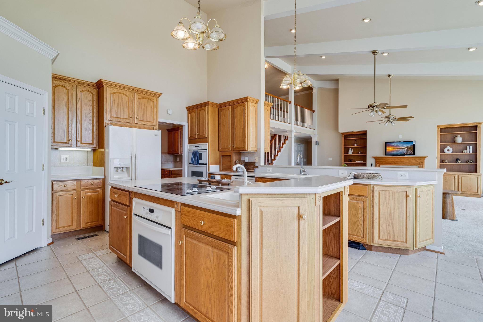 17587 Whitestone Dr