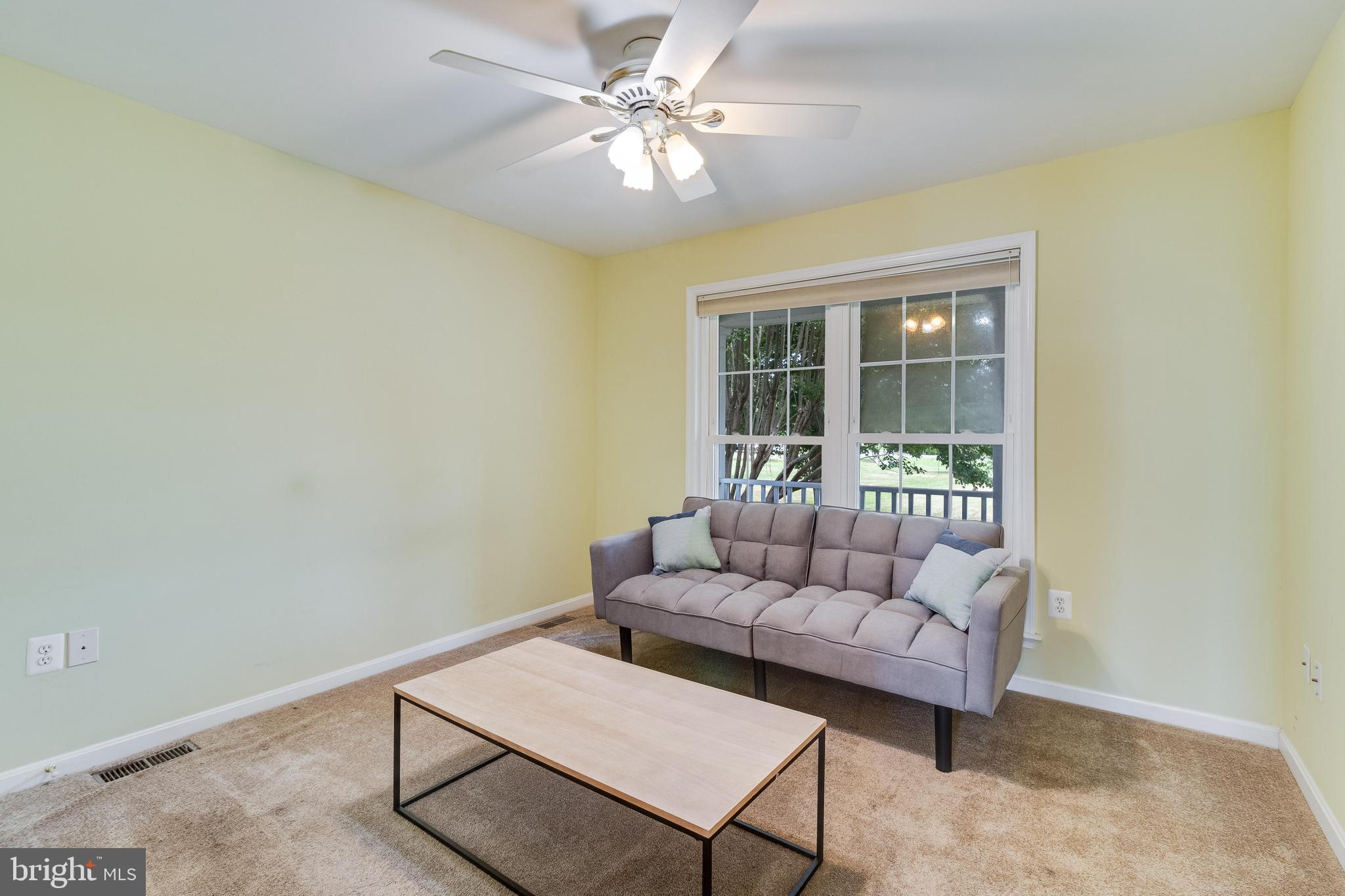 17587 Whitestone Dr