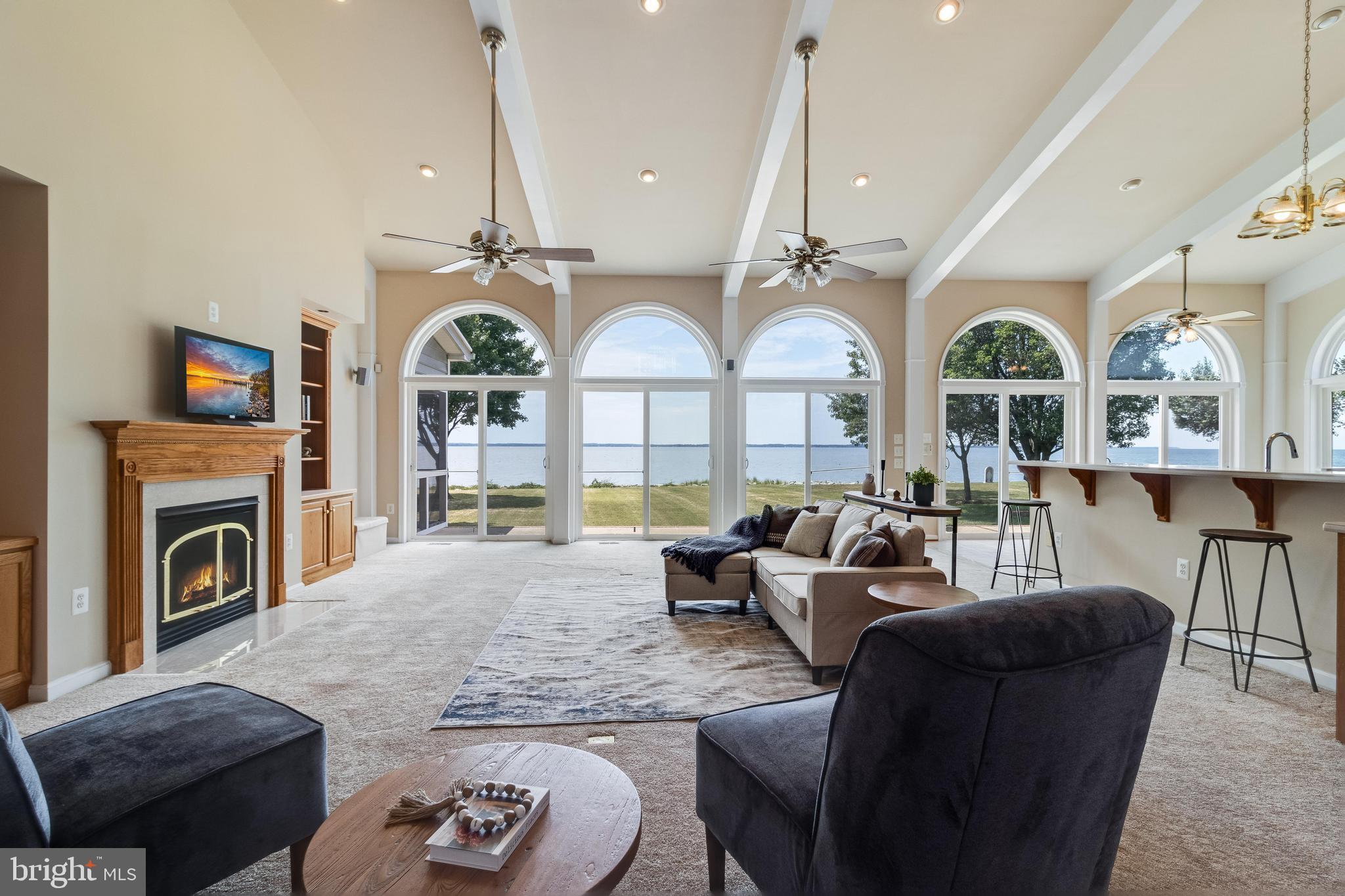 17587 Whitestone Dr