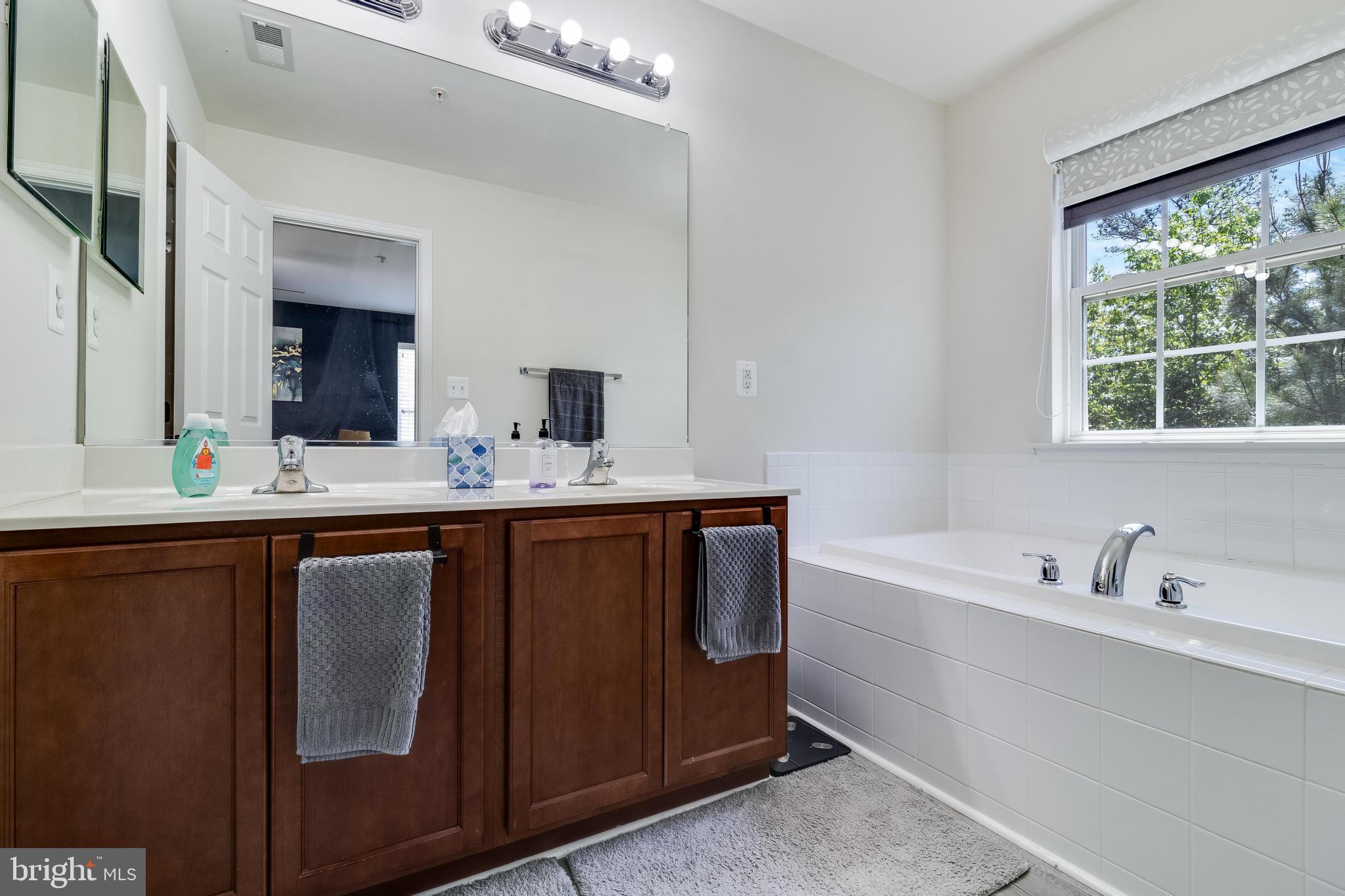 46385 Shining Willow Ln #D