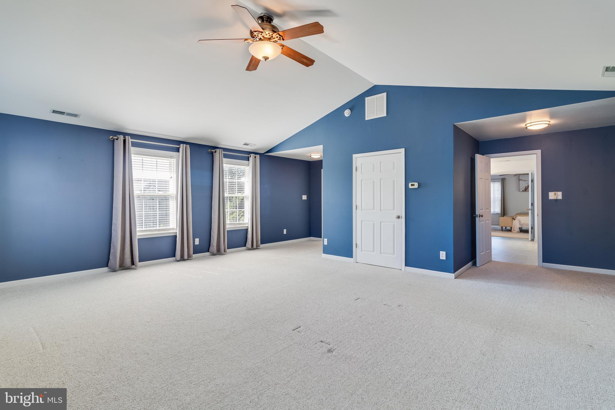 22140 Goldenrod