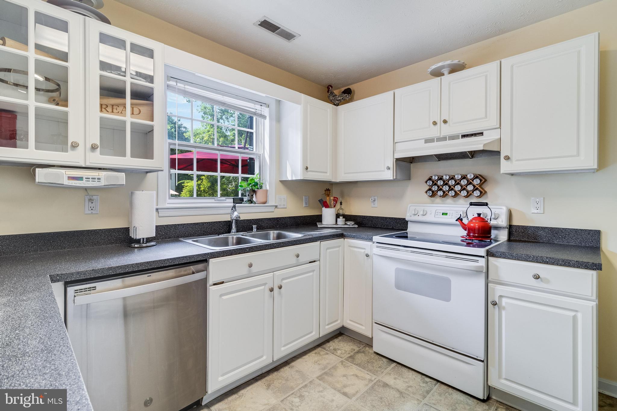 23136 Cherry Blossom Ln