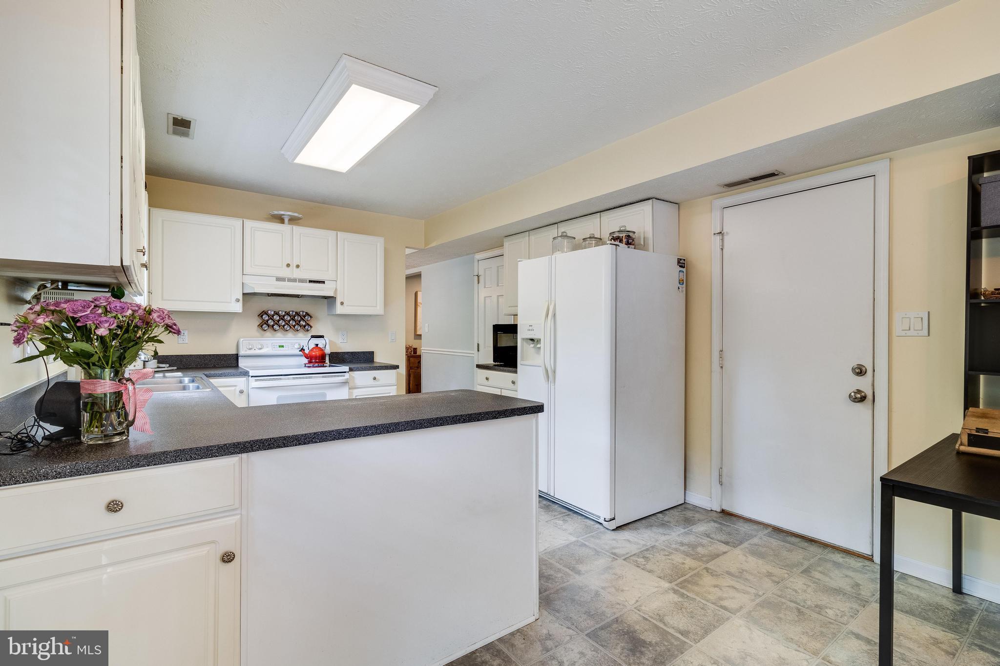 23136 Cherry Blossom Ln