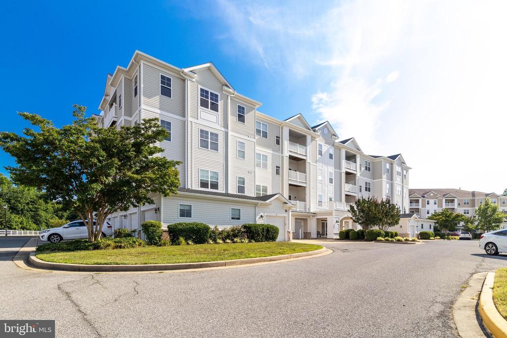 23560 F D R BLVD #304