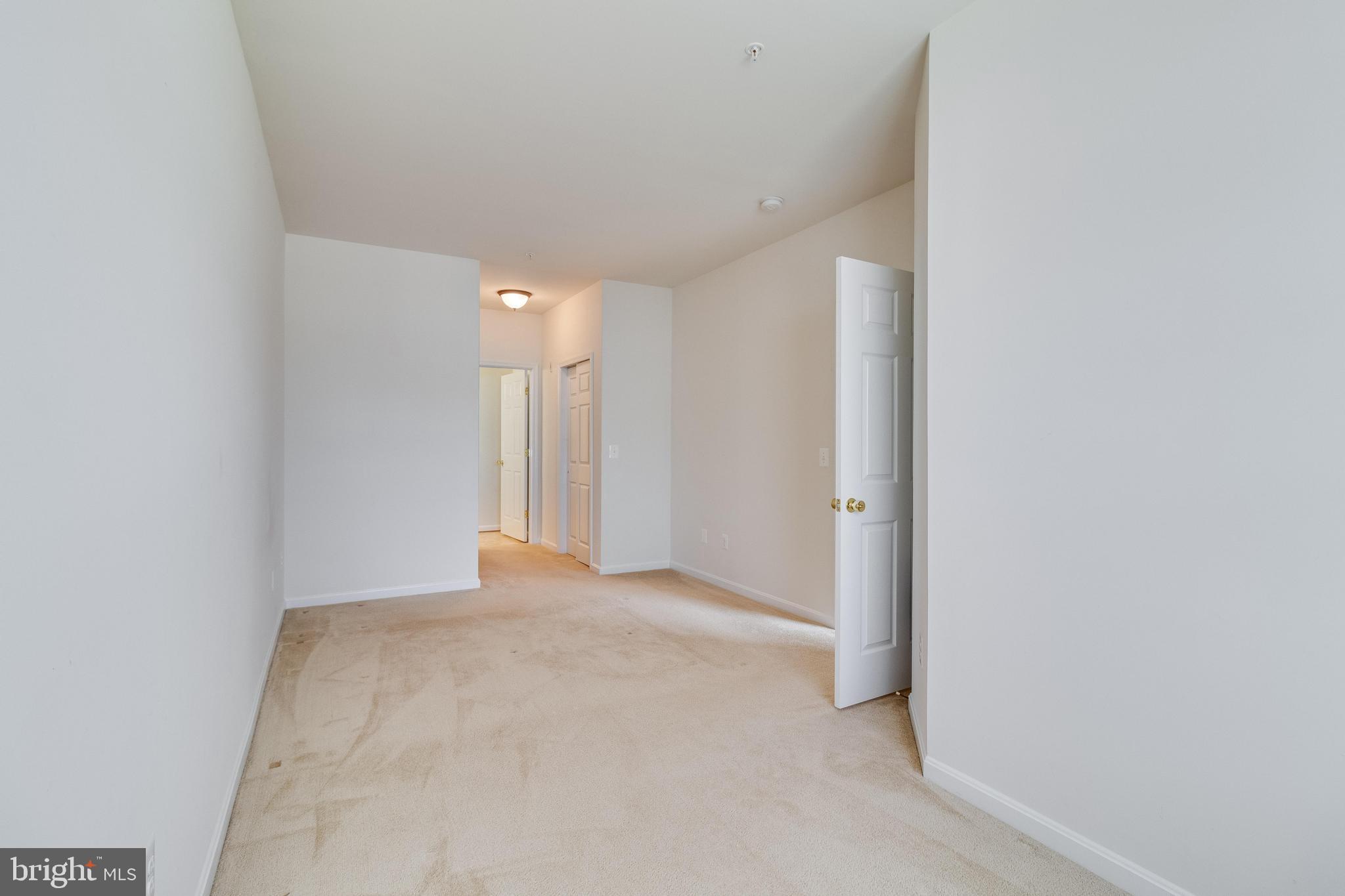 23560 F D R BLVD #304