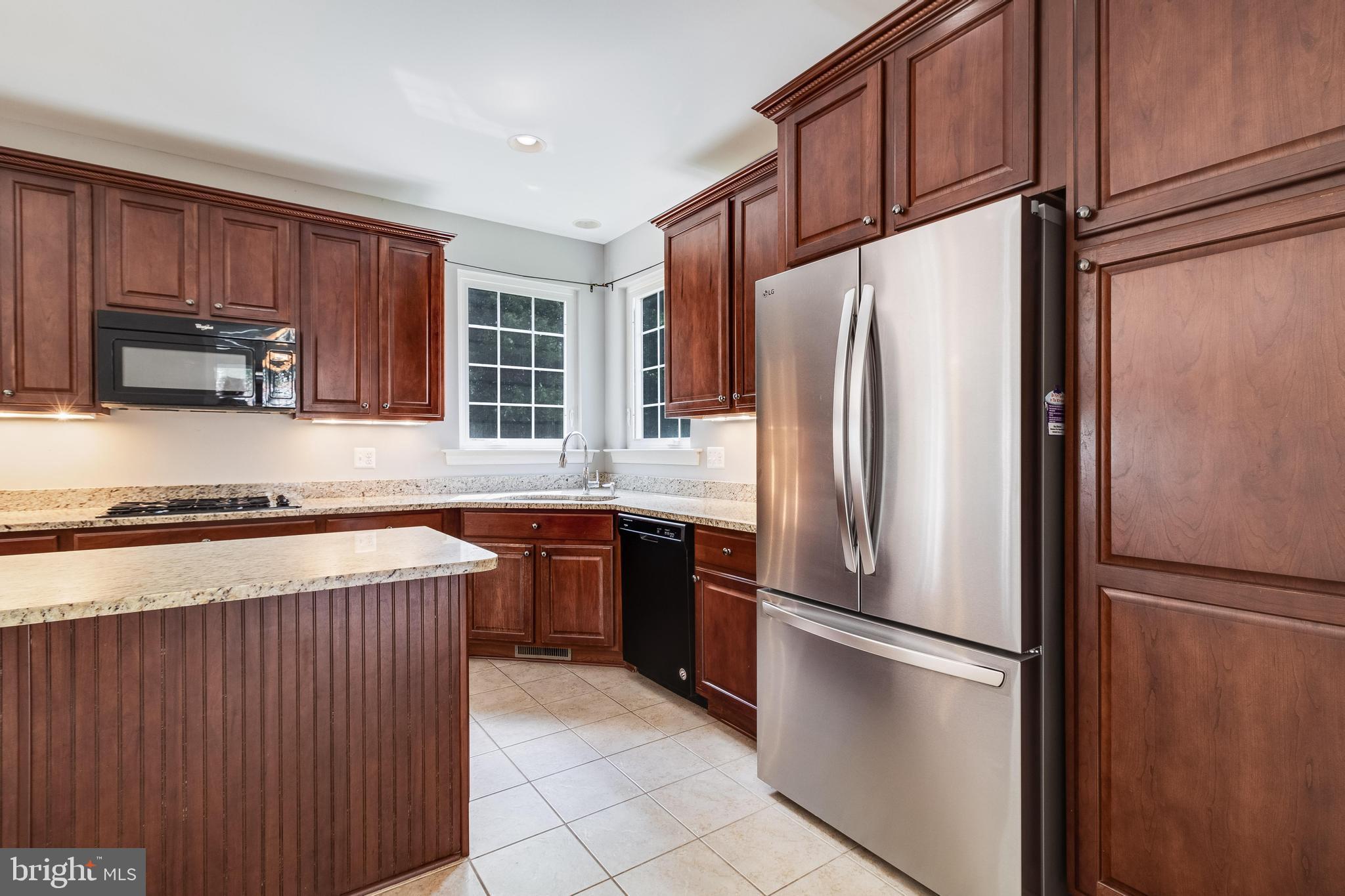 20554 PERSHING DR