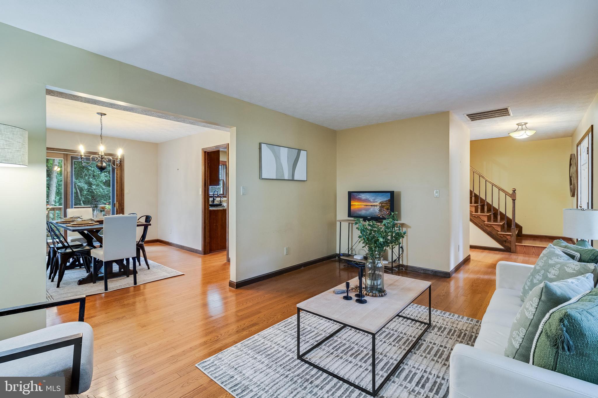 44225 Summer Sweet Way