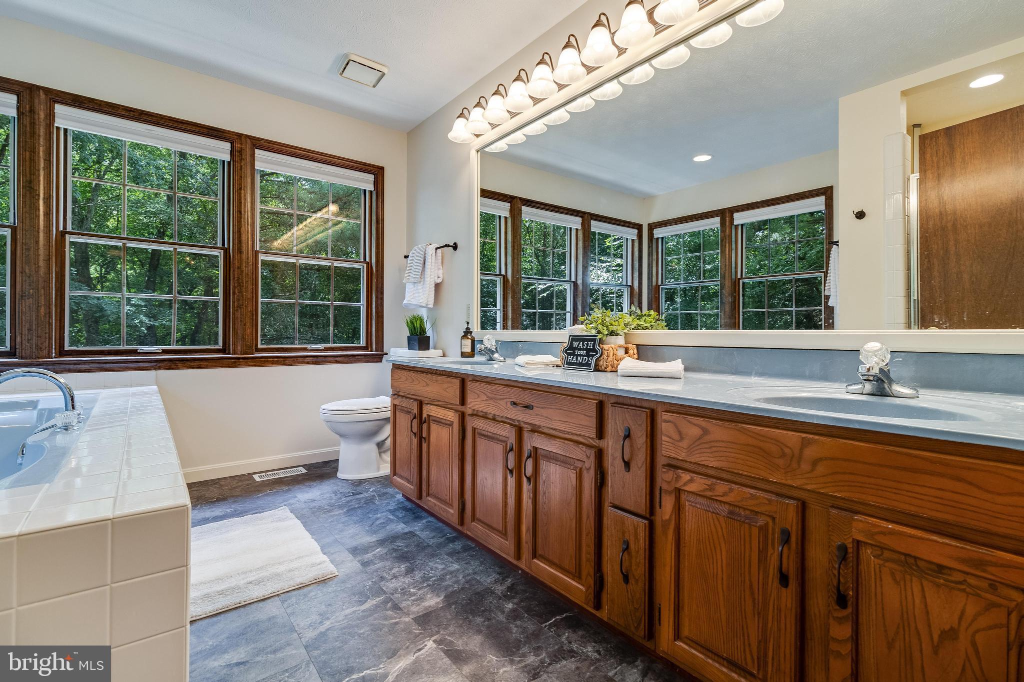 44225 Summer Sweet Way