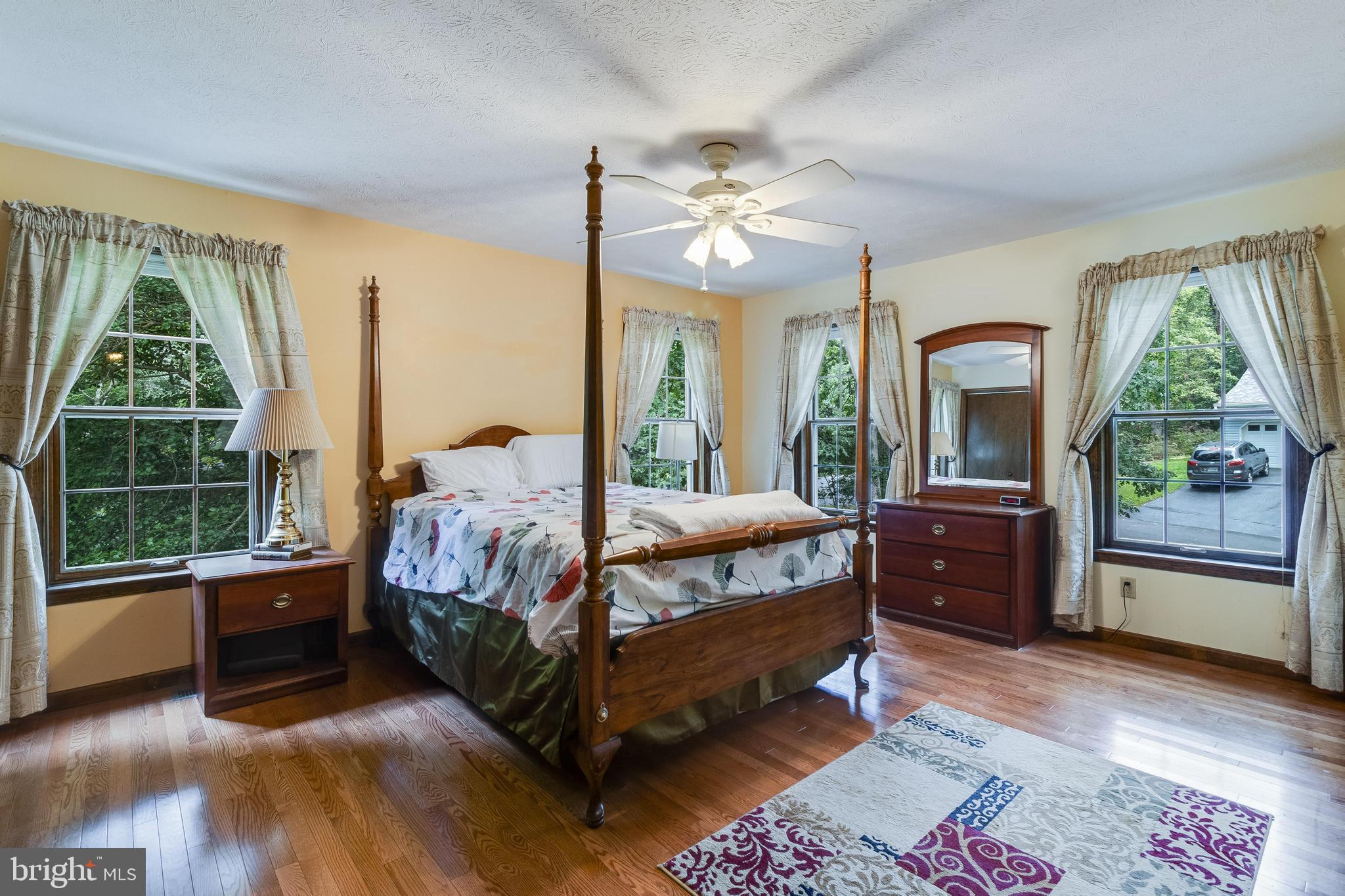 44225 Summer Sweet Way