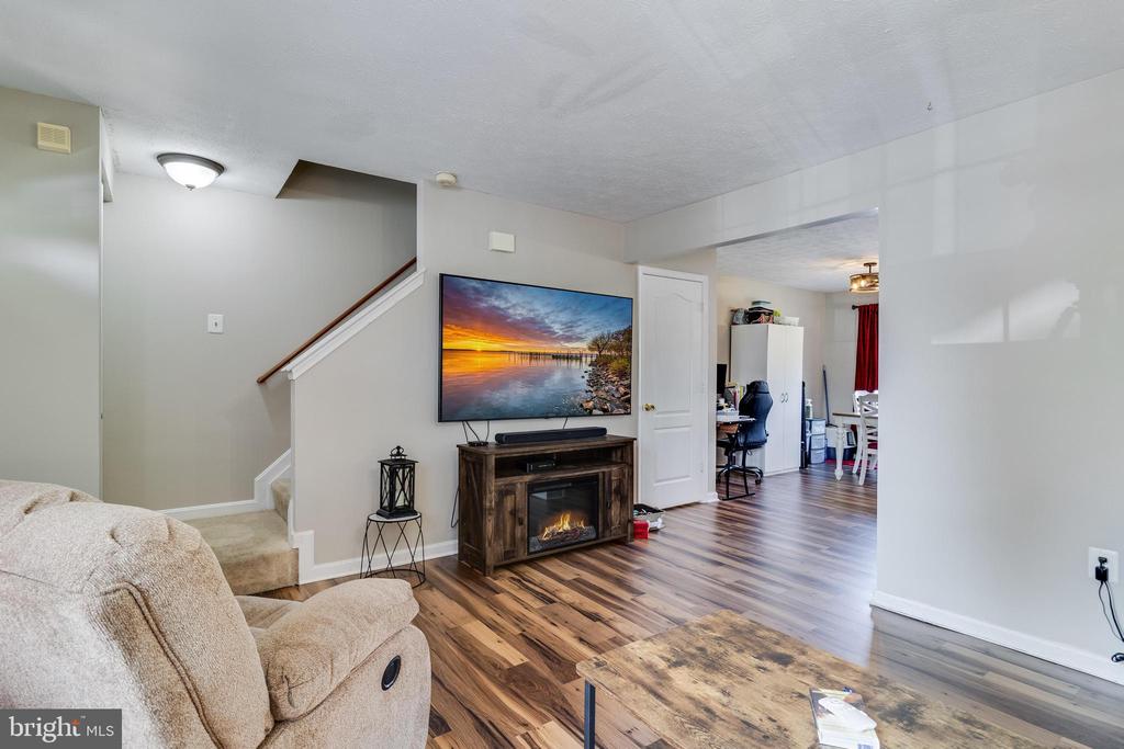 45282 Keyport Ct