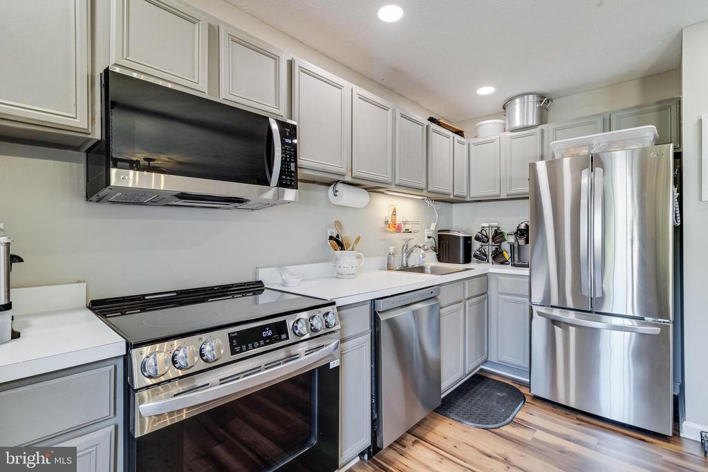 45282 Keyport Ct