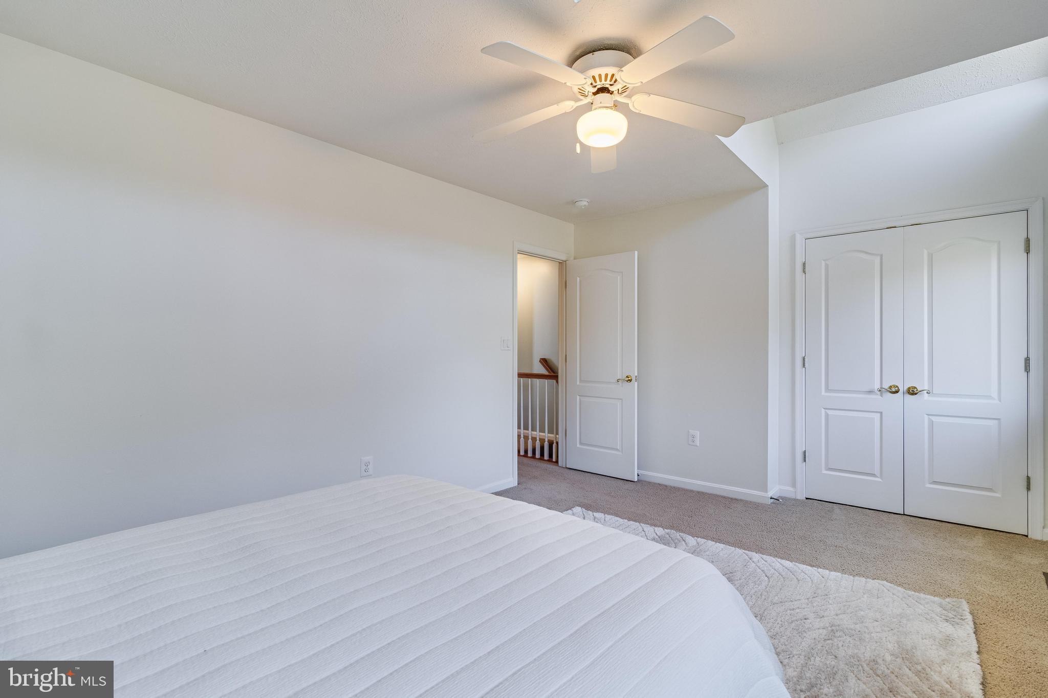 48237 Picketts Harbor Ct