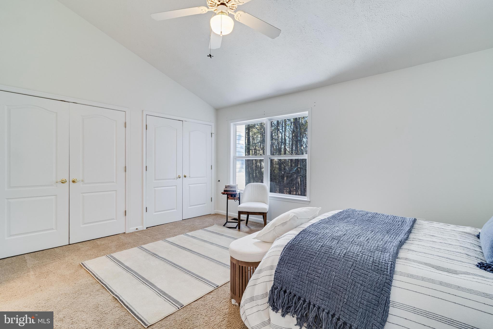 48237 Picketts Harbor Ct