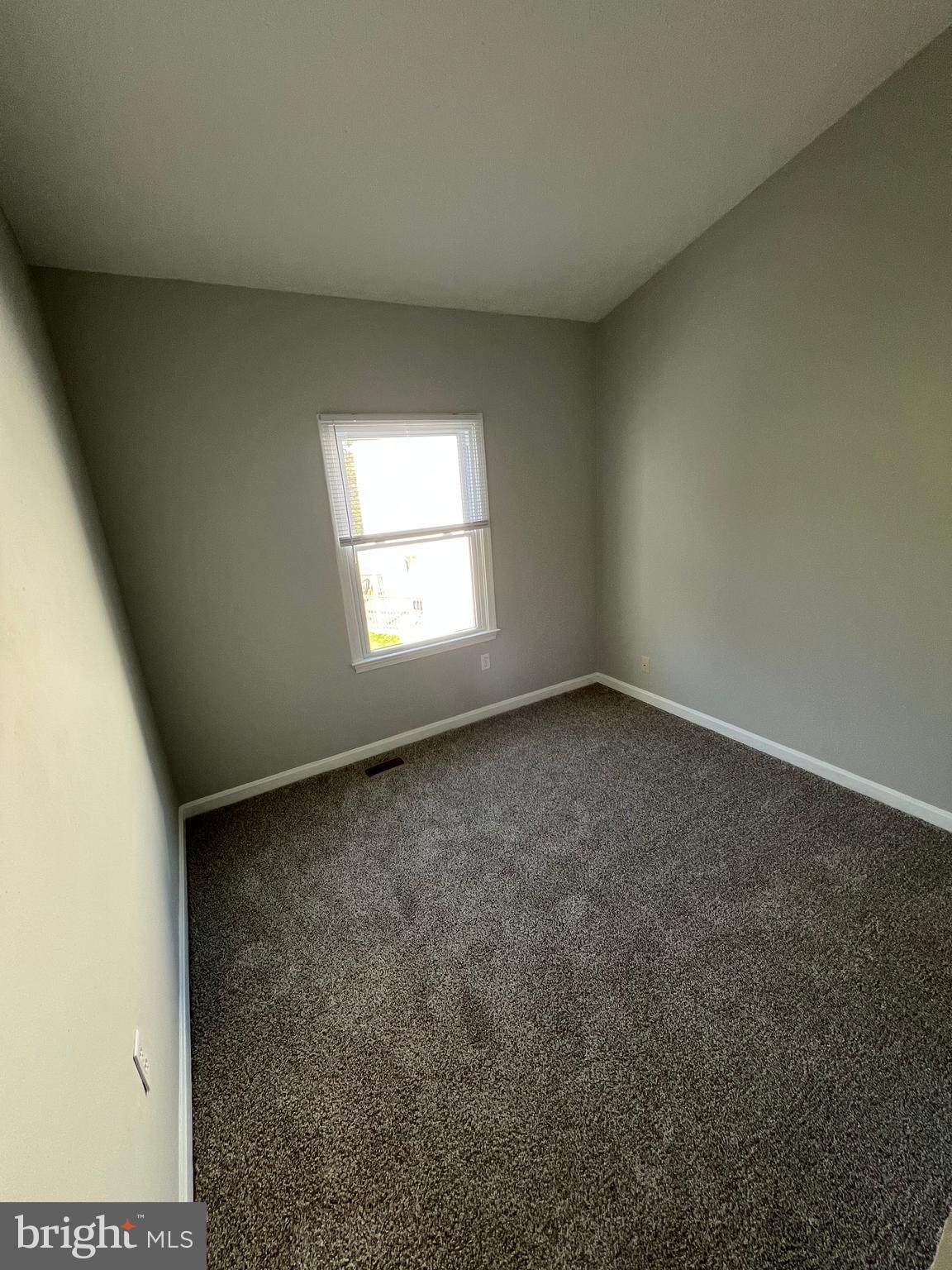 22131 SAINT JOSEPHS CIR