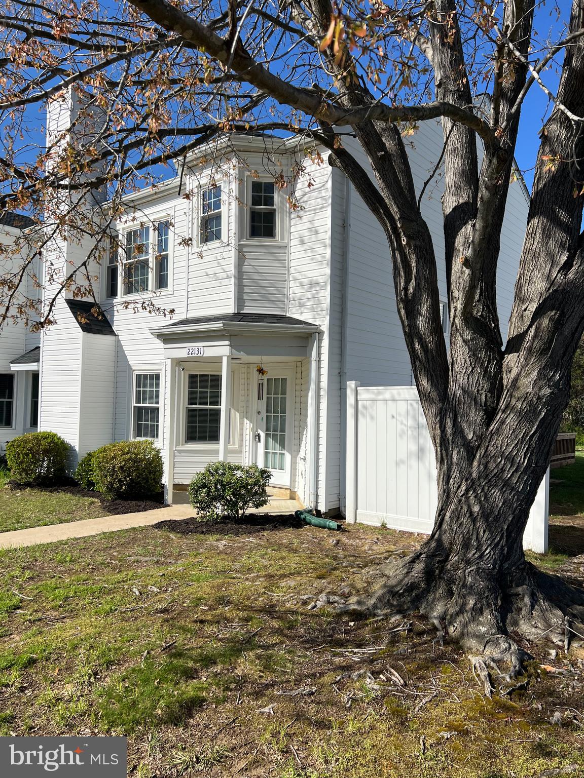 22131 SAINT JOSEPHS CIR