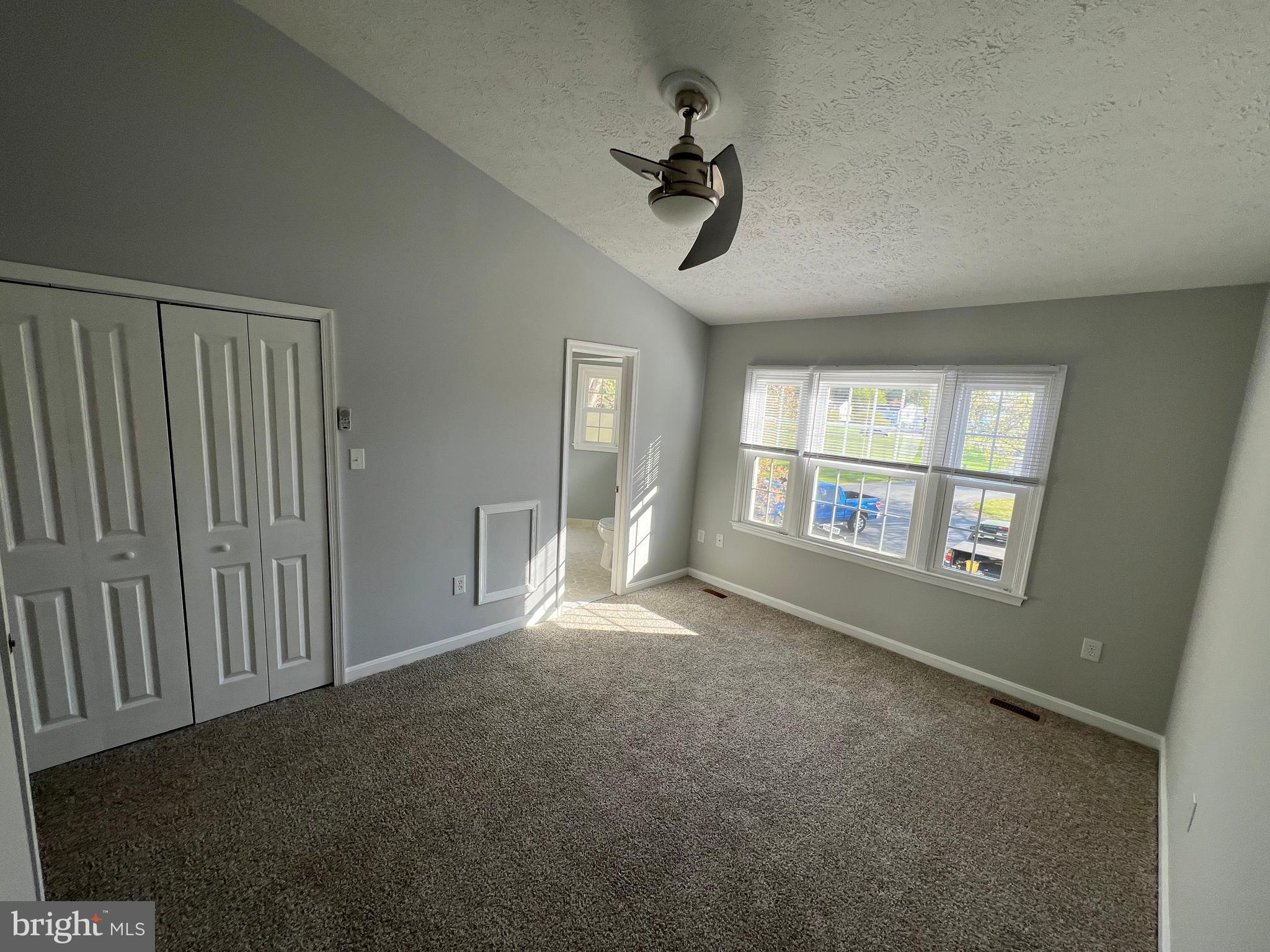 22131 SAINT JOSEPHS CIR