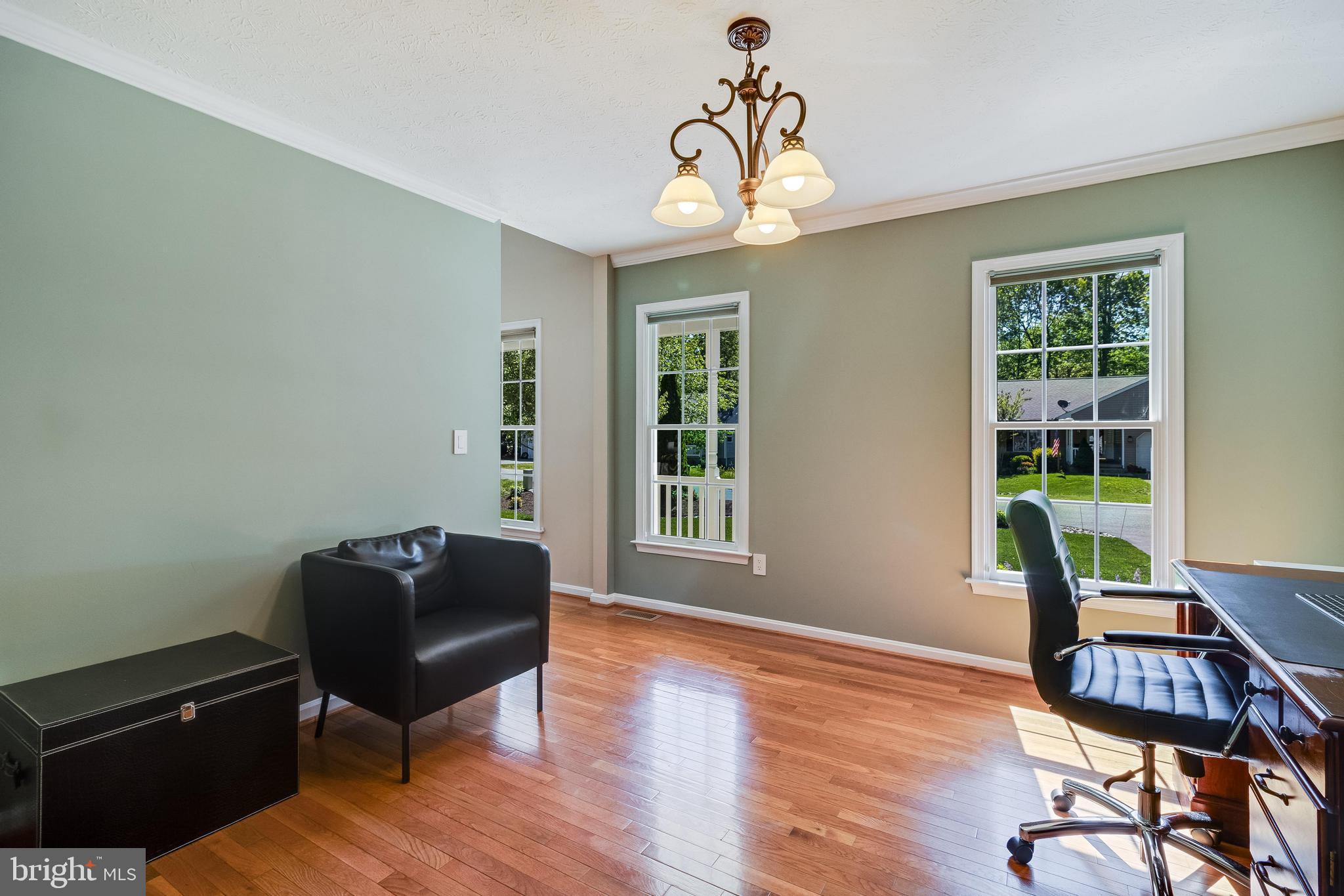 23171 Heatherwood Ln