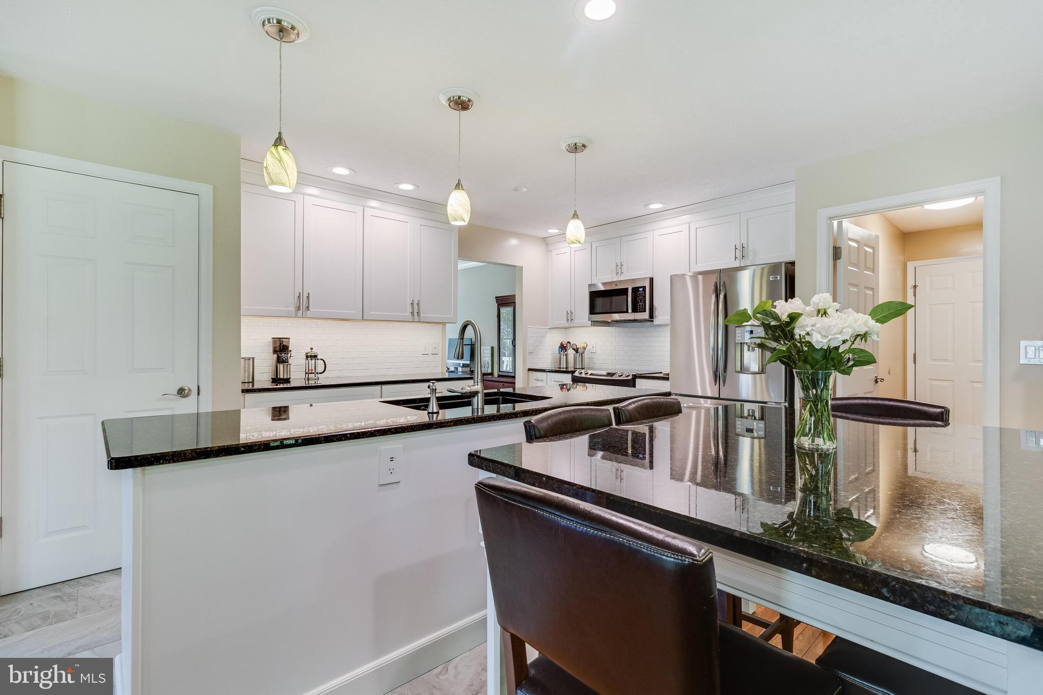 23171 Heatherwood Ln