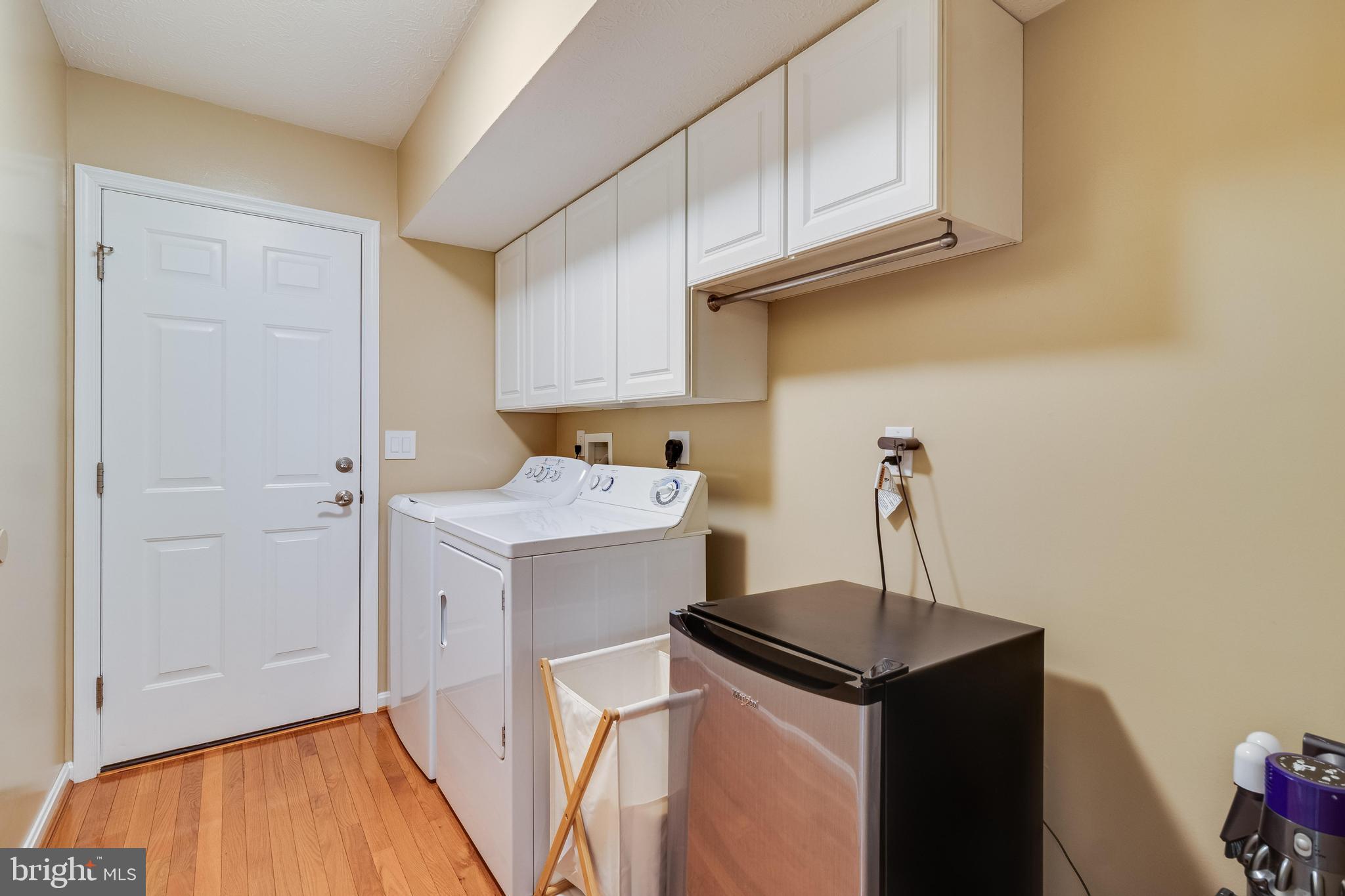 23171 Heatherwood Ln