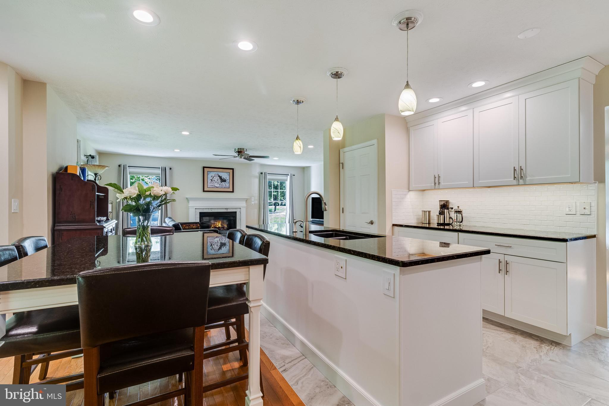 23171 Heatherwood Ln