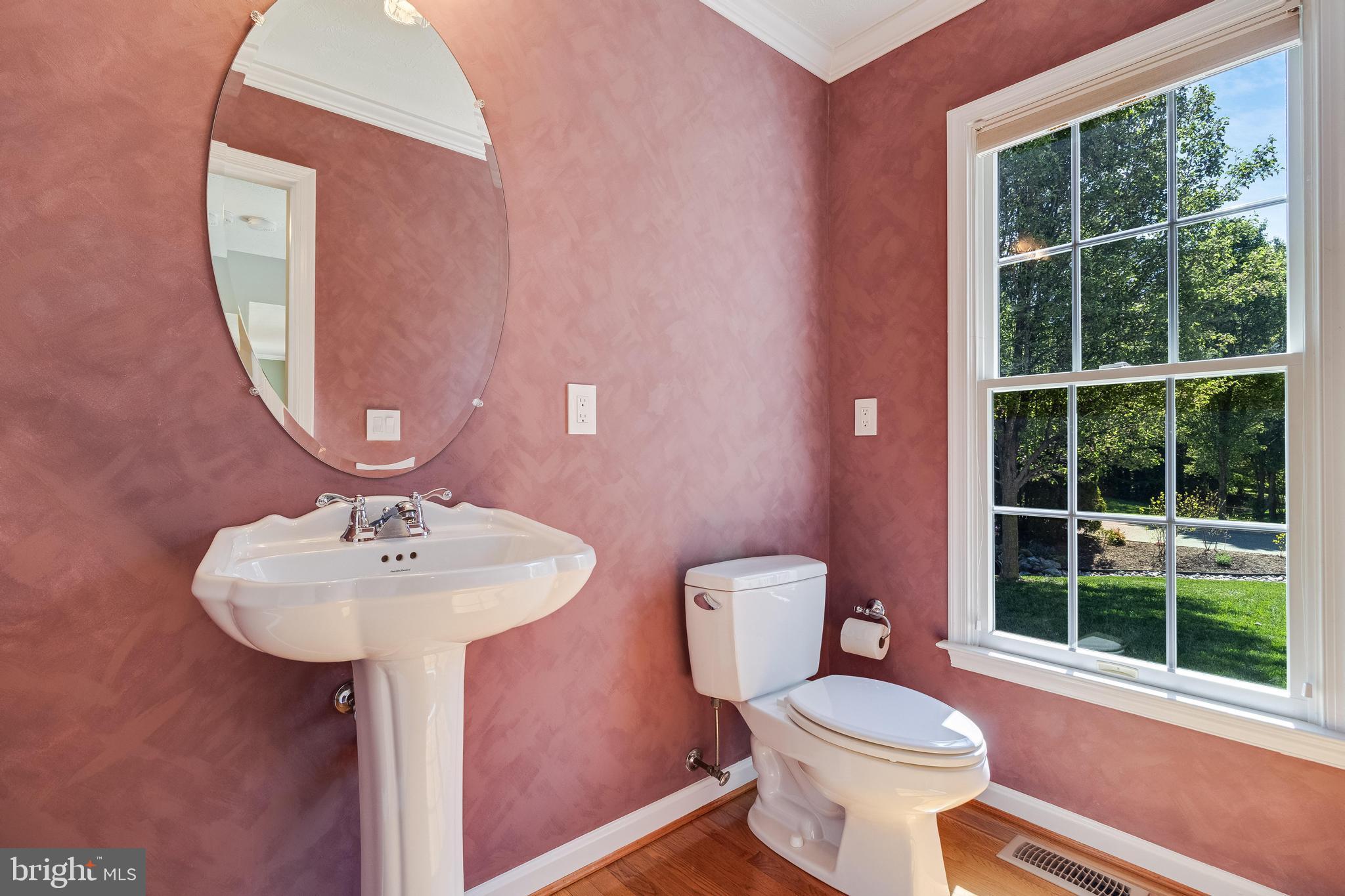 23171 Heatherwood Ln