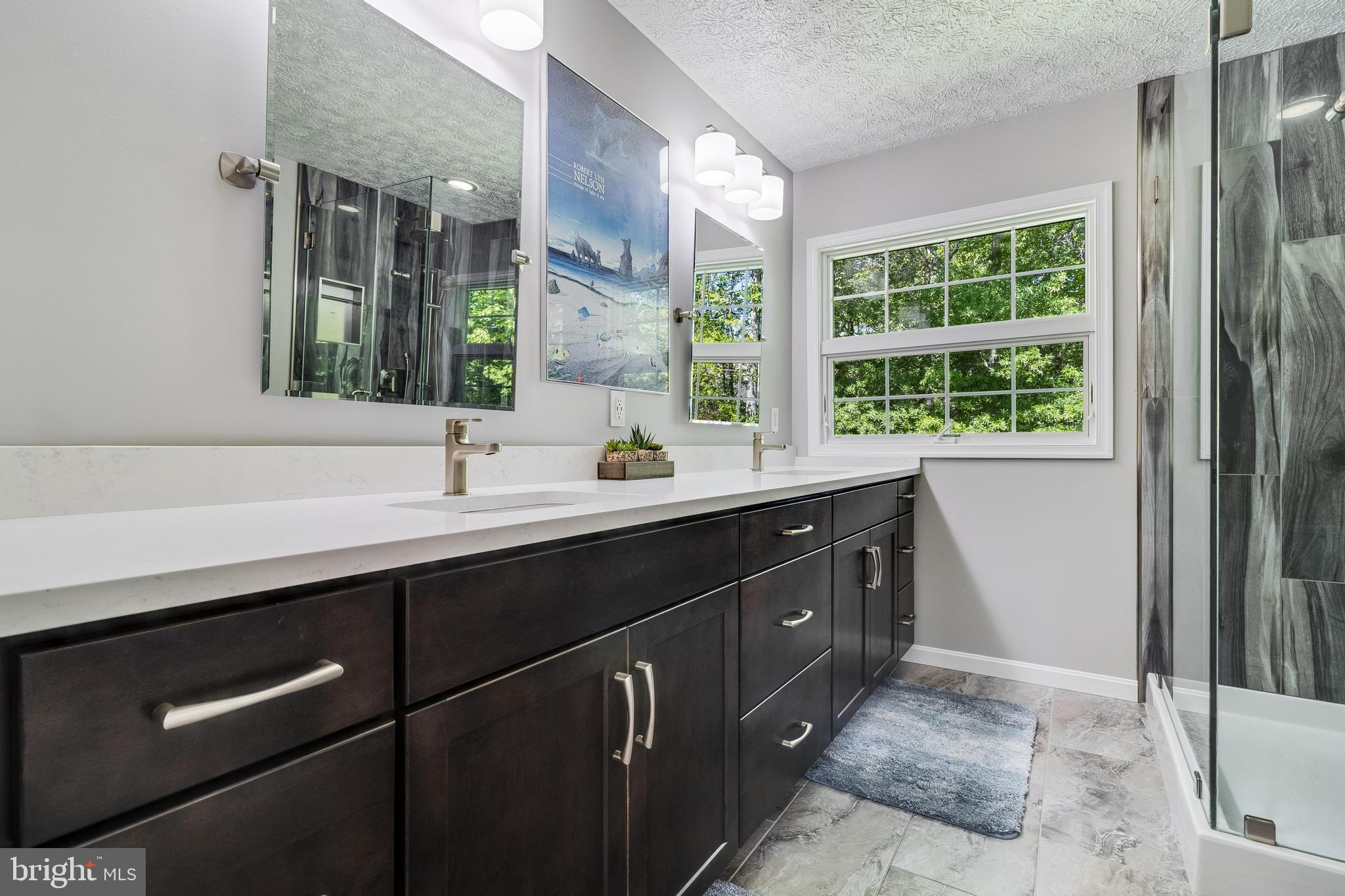 23171 Heatherwood Ln