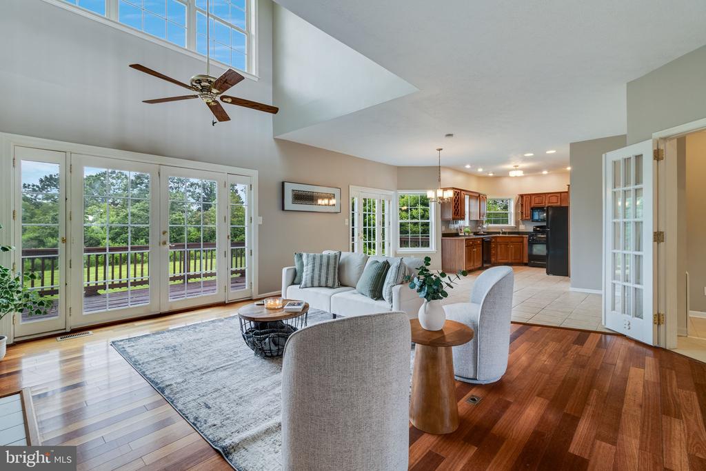 17615 Driftwood Dr