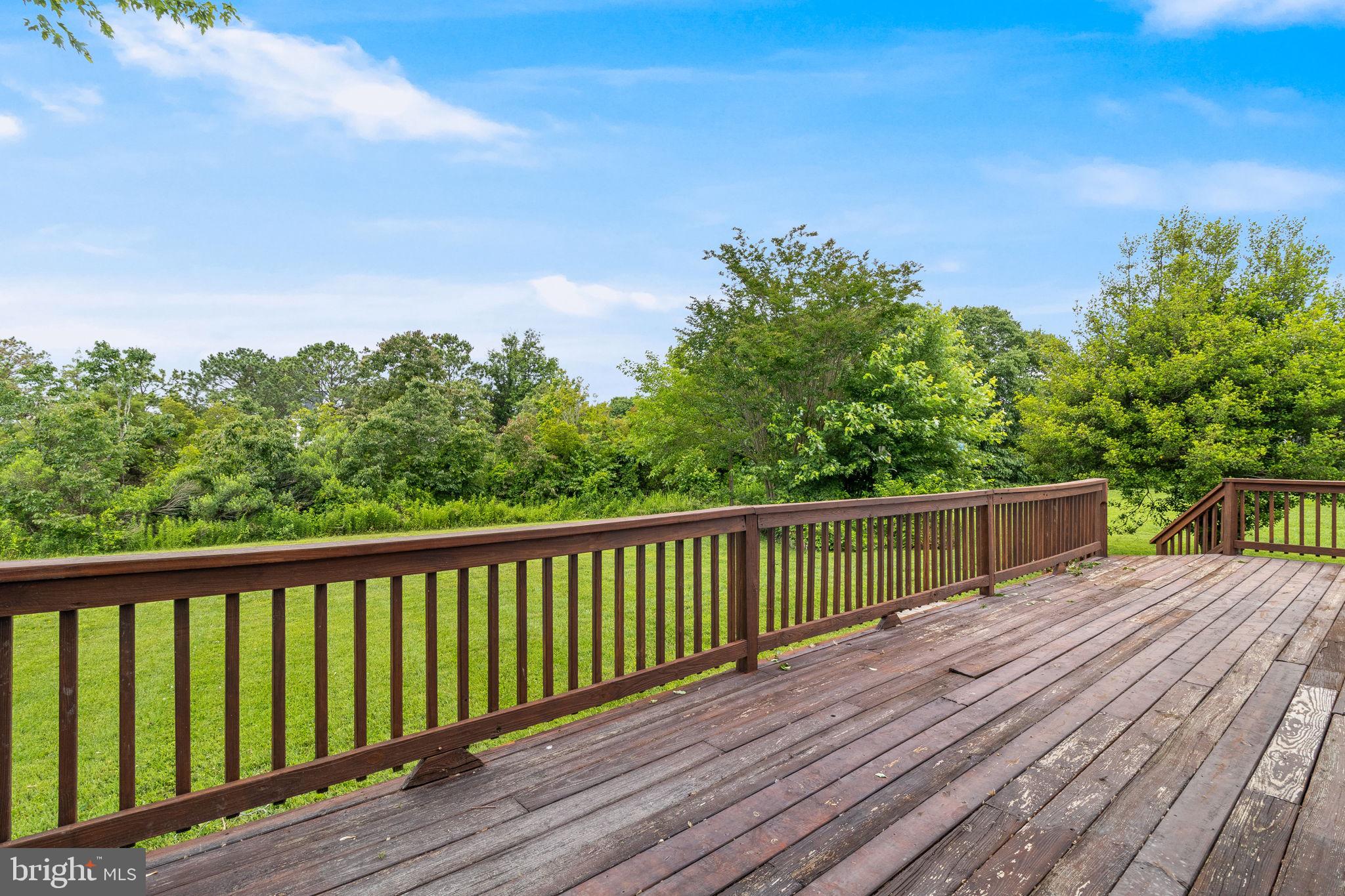 17615 Driftwood Dr