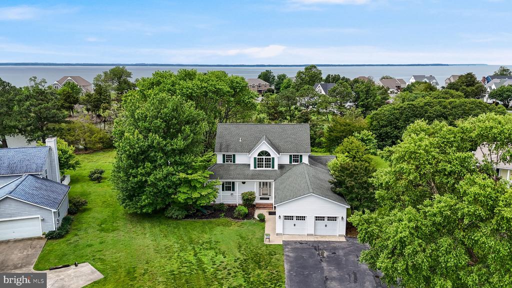 17615 Driftwood Dr
