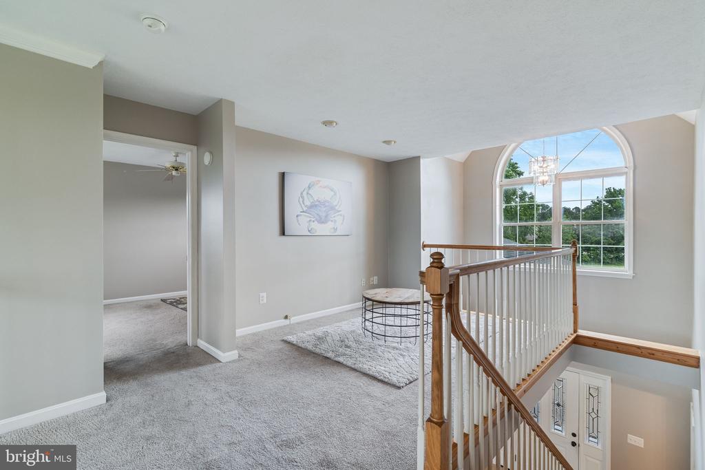 17615 Driftwood Dr