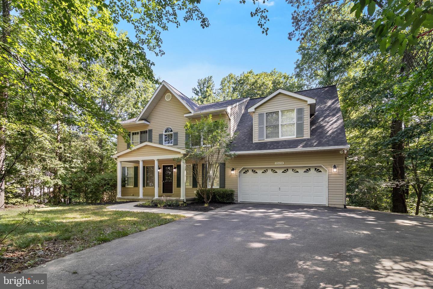 23058 Twinberry Ln