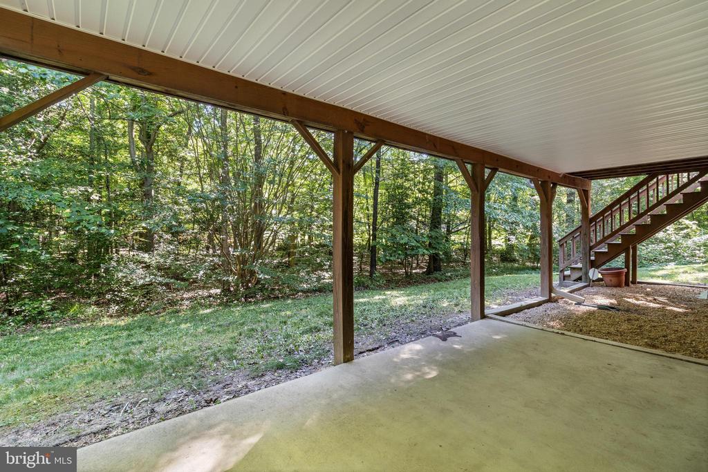 23058 Twinberry Ln